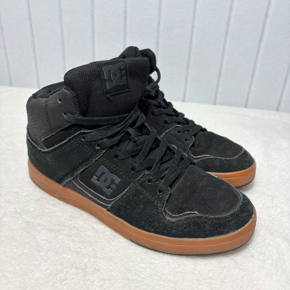 DC‎ Cure Casual High-Top Skate Shoes Sneakers  Black and Brown Size 6.5